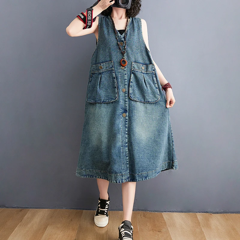 Women Loose Denim Dress Ladies Big Pocket Retro Vogue Sleeveless Denim Dress Female Korean Summer Women'S Clothing Vest Dresses
Women Loose Denim Dress Ladies Big Pocket Retro Vogue Sleeveless Denim Dress Female Korean Summer Women'S Clothing Vest Dresses