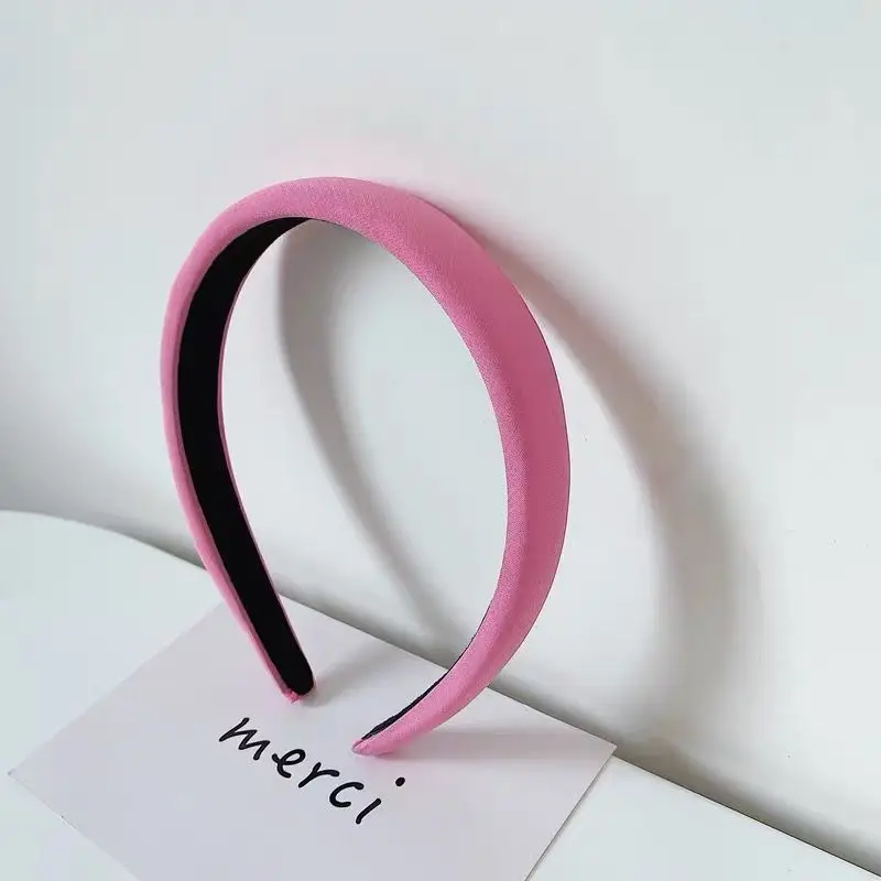 Fashion Korea Hairband Non-slip Hair Hoop Wash Face Hairpin Wild Girl Headdress Decoration Hair Accessories Simple Headwear
Fashion Korea Hairband Non-slip Hair Hoop Wash Face Hairpin Wild Girl Headdress Decoration Hair Accessories Simple Headwear