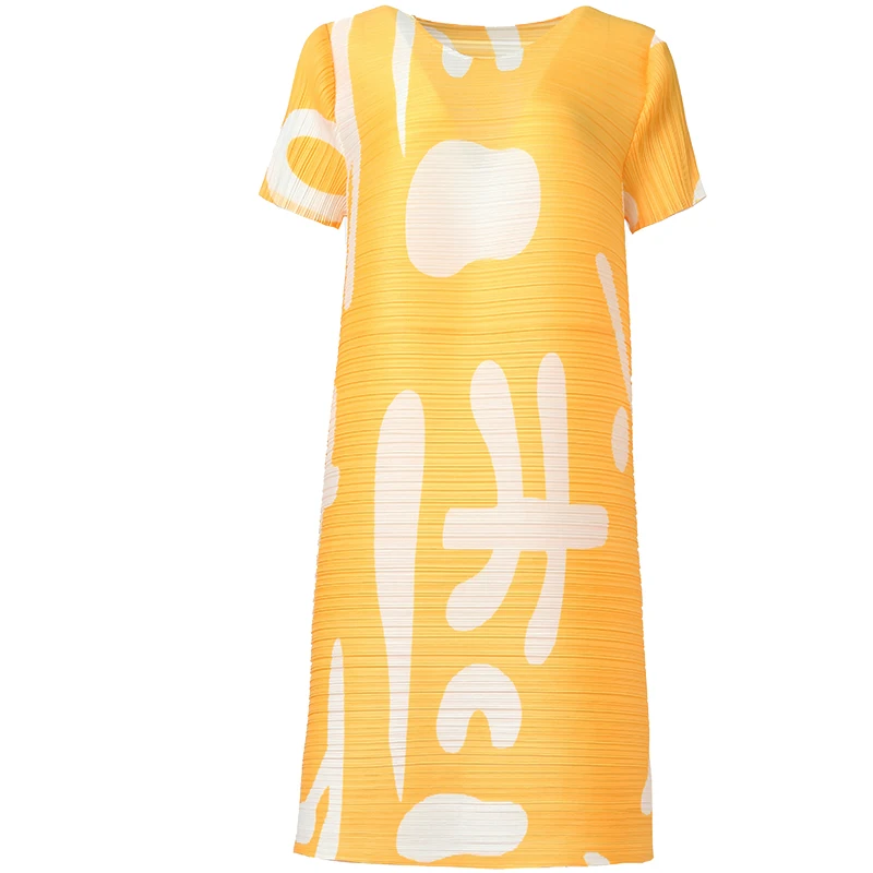 Plus Size Summer Dress Elastic Loose Miyake Pleated Women Round Neck Short Sleeve Printed Knee Length Dress
Plus Size Summer Dress Elastic Loose Miyake Pleated Women Round Neck Short Sleeve Printed Knee Length Dress