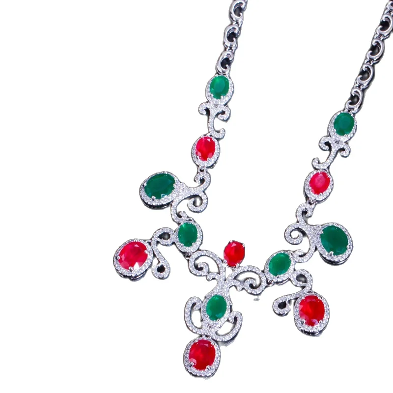 European and American Fashion Color Zircon Atmosphere Necklace and Earrings Two-piece Set, Party Dress Red and Green Chain Set
European and American Fashion Color Zircon Atmosphere Necklace and Earrings Two-piece Set, Party Dress Red and Green Chain Set
