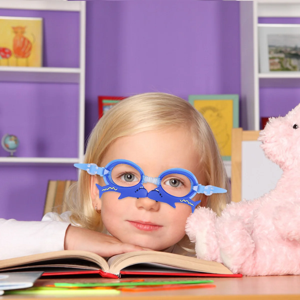 Очки для плавания с синей акулой, дизайнерские водонепроницаемые аксессуары для плавания, регулируемое противотуманное оборудование для п...
Очки для плавания с синей акулой, дизайнерские водонепроницаемые аксессуары для плавания, регулируемое противотуманное оборудование для п...