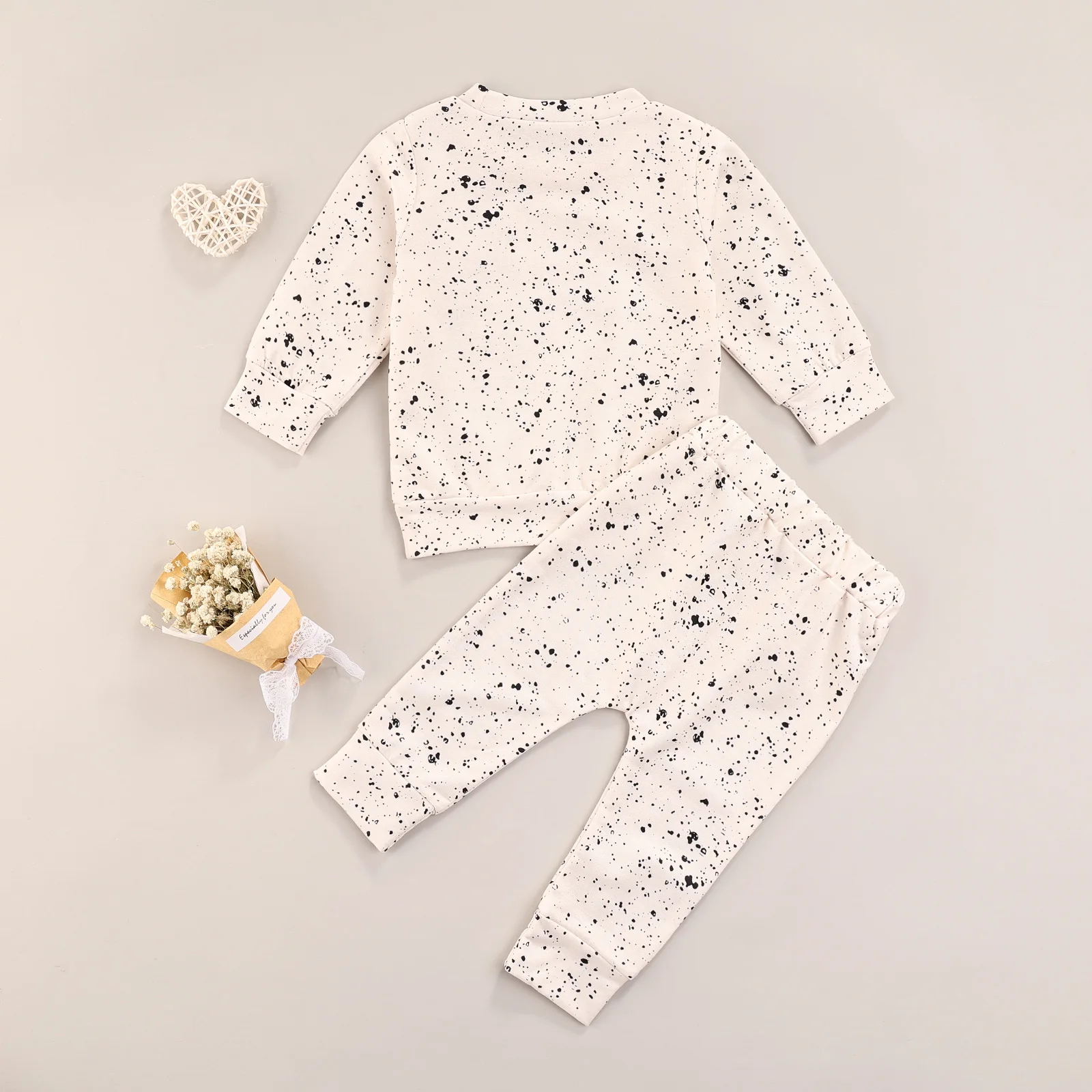 0-2 Years Clothing Set 2 Pcs Newborn Casual Outfits, Toddler Spot Print Long Sleeve Round Neck Sweatshirt + Trousers
0-2 Years Clothing Set 2 Pcs Newborn Casual Outfits, Toddler Spot Print Long Sleeve Round Neck Sweatshirt + Trousers