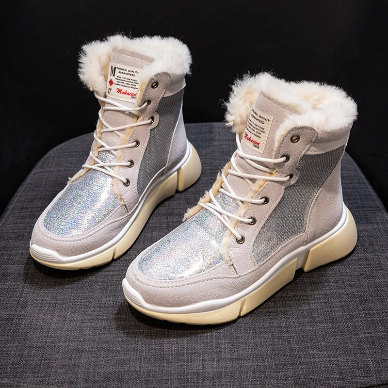 2021 Shoes Winter Warm Platform Woman Snow Boots Plush Female Casual Sneakers Faux Suede Leather Female Snowboots Warm Shoes Fur
2021 Shoes Winter Warm Platform Woman Snow Boots Plush Female Casual Sneakers Faux Suede Leather Female Snowboots Warm Shoes Fur
