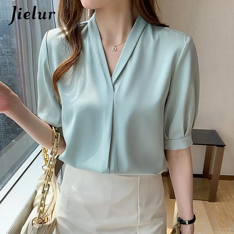 Jielur S-XXL Размер OL Женская рубашка Новые атласные летние блузки с короткими рукавами Свободная V-образным вырезом Зеленая белая женская одежд...
Jielur S-XXL Размер OL Женская рубашка Новые атласные летние блузки с короткими рукавами Свободная V-образным вырезом Зеленая белая женская одежд...