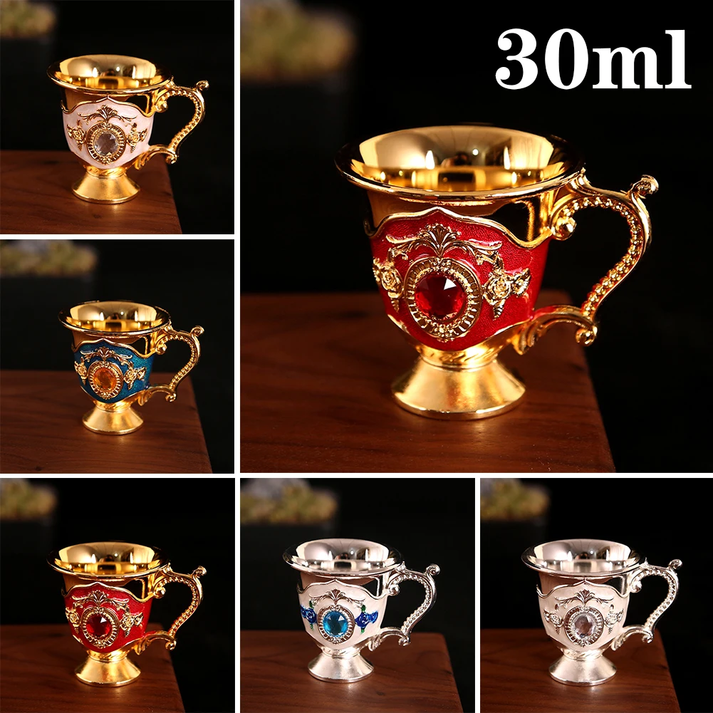 30ML Glasses for champagne Glasses Beverage Goblet Cocktail Cup Gold Vintage European Style Creative Gift For Bar Home Decor
30ML Glasses for champagne Glasses Beverage Goblet Cocktail Cup Gold Vintage European Style Creative Gift For Bar Home Decor