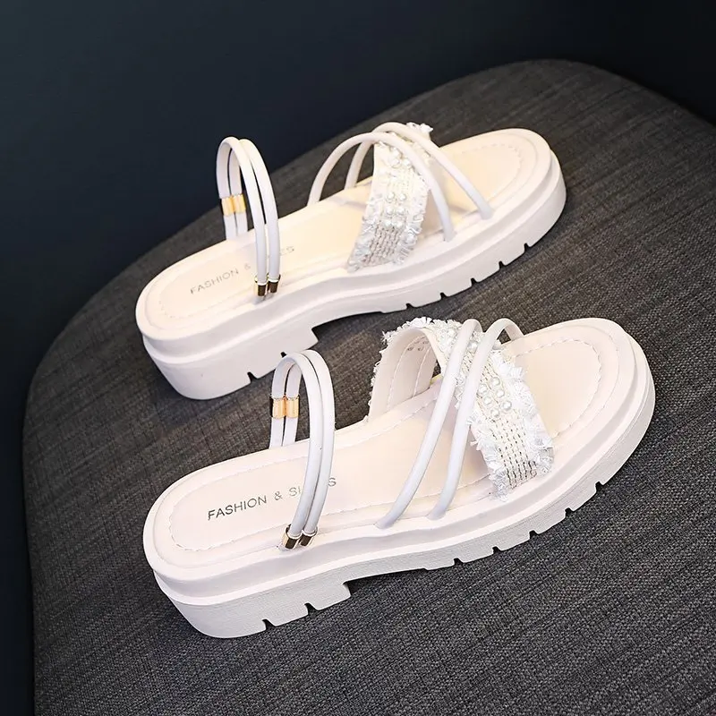 Summer women's sandals 2021 fashion rhinestone slope bottom women's flip-flops outdoor beach ladies sandals women's new style
Summer women's sandals 2021 fashion rhinestone slope bottom women's flip-flops outdoor beach ladies sandals women's new style