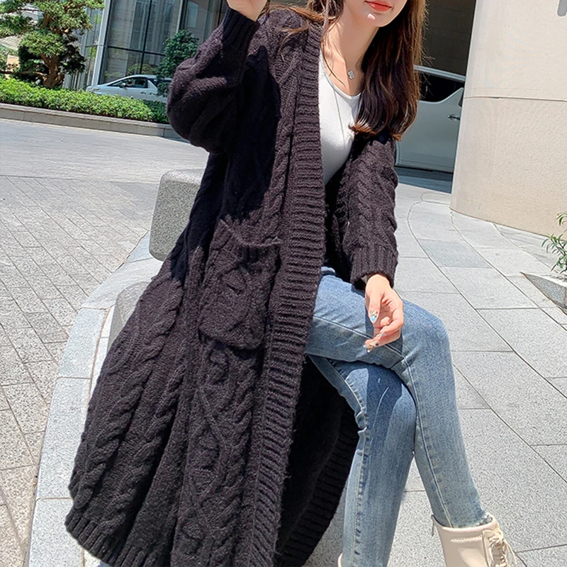 New Fall Black Woolen Cardigan for Women Winter Pocket Oversized Twist Kimono Cardigan Knit Coat Female Korean Streetwear
New Fall Black Woolen Cardigan for Women Winter Pocket Oversized Twist Kimono Cardigan Knit Coat Female Korean Streetwear