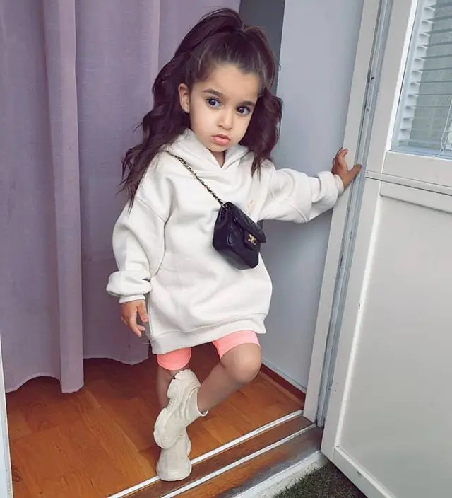 Children's Hoodie Kid's Solid Color Long Sleeve Pullover Toddler's Elbow Routing Autumn Coat
Children's Hoodie Kid's Solid Color Long Sleeve Pullover Toddler's Elbow Routing Autumn Coat