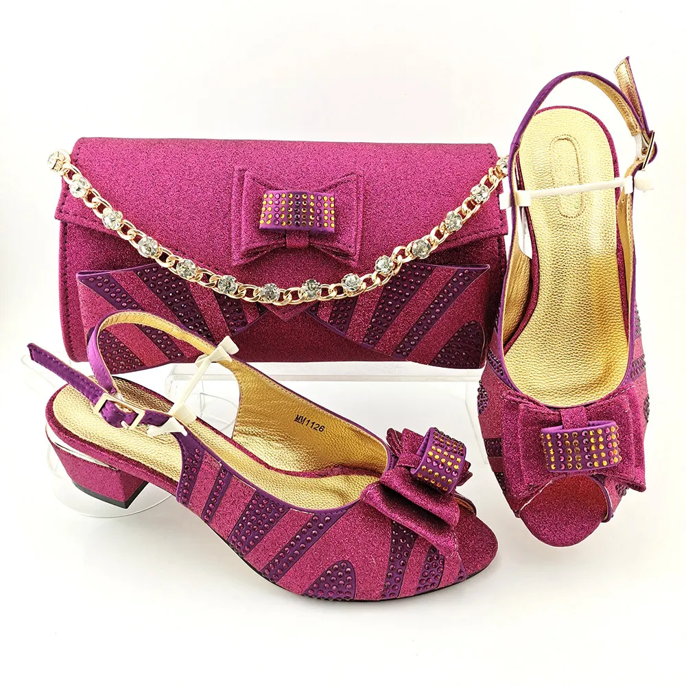 Hot Italian Design Women Shoes and Bag Set Decorated With Colorful Crystal Soft Lower Heels For Party Wedding b111-15
Hot Italian Design Women Shoes and Bag Set Decorated With Colorful Crystal Soft Lower Heels For Party Wedding b111-15