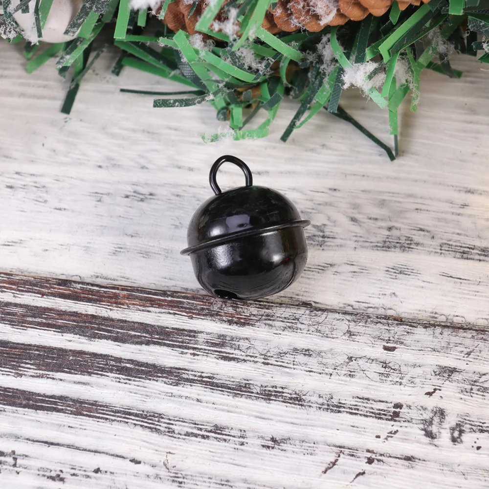 50 Pcs 22mm Colored Painted Jingle Bells Metal Round Mini Bells Jewelry Ornaments Christmas Decor Use Pendants for Party Christm 
50 Pcs 22mm Colored Painted Jingle Bells Metal Round Mini Bells Jewelry Ornaments Christmas Decor Use Pendants for Party Christm