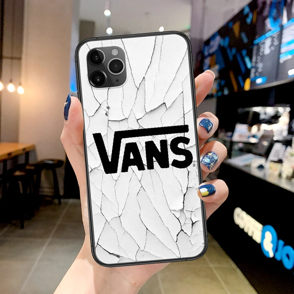 Vans Fashion Brand Phone Case For Iphone 4 4s 5 5S SE 5C 6 6S 7 8 Plus X XS XR 11 12 Mini Pro Max 2020 black Etui Soft Shell
Vans Fashion Brand Phone Case For Iphone 4 4s 5 5S SE 5C 6 6S 7 8 Plus X XS XR 11 12 Mini Pro Max 2020 black Etui Soft Shell