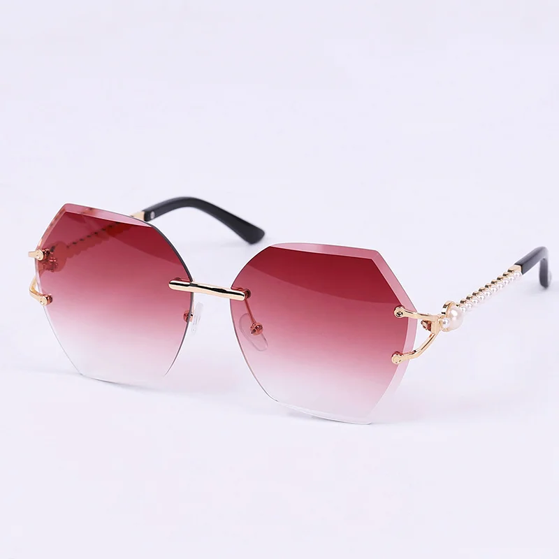 Imitation Sunglasses Women's Driver Vintage Black Polygon Sunglass New Luxury Brand Sun Glasses Designer Women Fashion Eyewear
Imitation Sunglasses Women's Driver Vintage Black Polygon Sunglass New Luxury Brand Sun Glasses Designer Women Fashion Eyewear