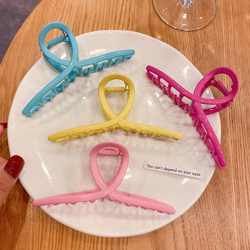 Summer Style Candy Color Hair Claws For Women Metal Hair Clips Hair Ornament Accessories Shower Hairpins Headwear
Summer Style Candy Color Hair Claws For Women Metal Hair Clips Hair Ornament Accessories Shower Hairpins Headwear