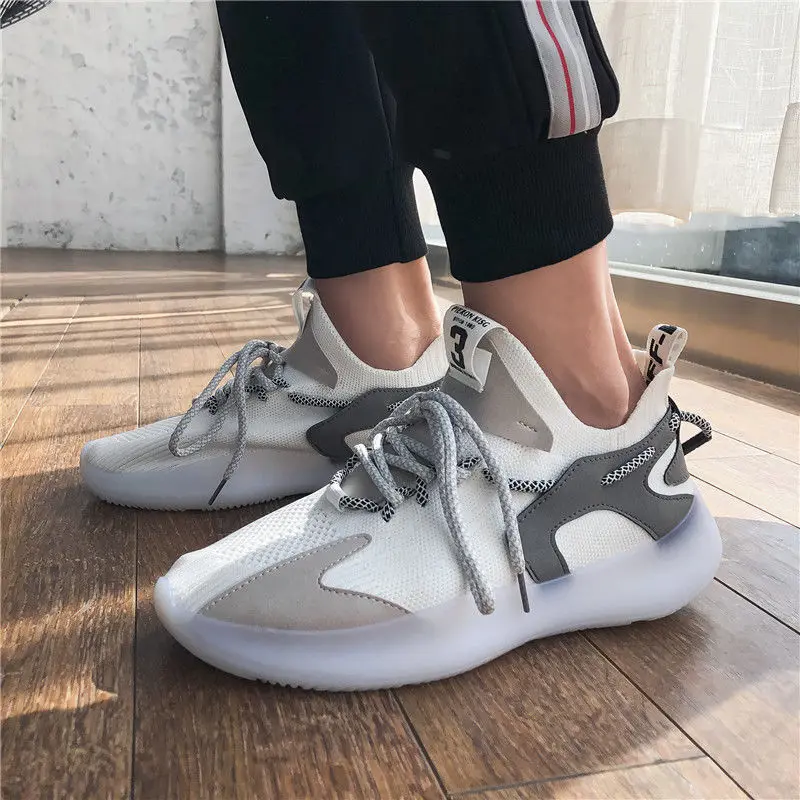 2021 Spring Men's Hot Style New Mesh Damping Breathable Casual Shoes Lightweight Popular Lace-up Men's Fashion Sneakers
2021 Spring Men's Hot Style New Mesh Damping Breathable Casual Shoes Lightweight Popular Lace-up Men's Fashion Sneakers