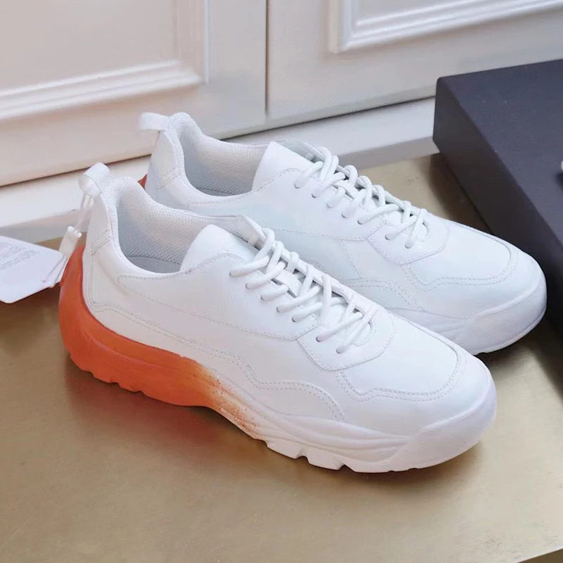 Designer Gumboy Leather Low-Top Sneakers fashion Trend Couple Jogging Women Running Shoe Zapatos Mujer Casual Shoes For Unisex
Designer Gumboy Leather Low-Top Sneakers fashion Trend Couple Jogging Women Running Shoe Zapatos Mujer Casual Shoes For Unisex