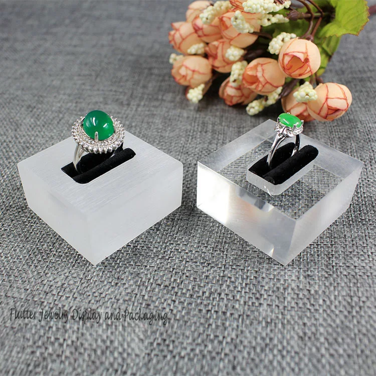 High Quality Square Single Rings Holder Ring Display Stand Ring Organizer Jewelry Showing Rack Showcsae
High Quality Square Single Rings Holder Ring Display Stand Ring Organizer Jewelry Showing Rack Showcsae