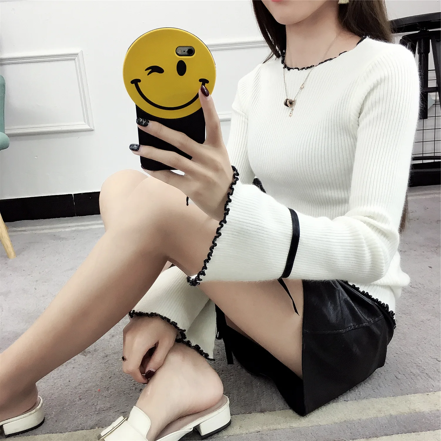 Autumn And Winter long-sleeved Women Sweaters And Pullovers Vestidos Sweater Women New Solid Color Round Neck Slim
Autumn And Winter long-sleeved Women Sweaters And Pullovers Vestidos Sweater Women New Solid Color Round Neck Slim