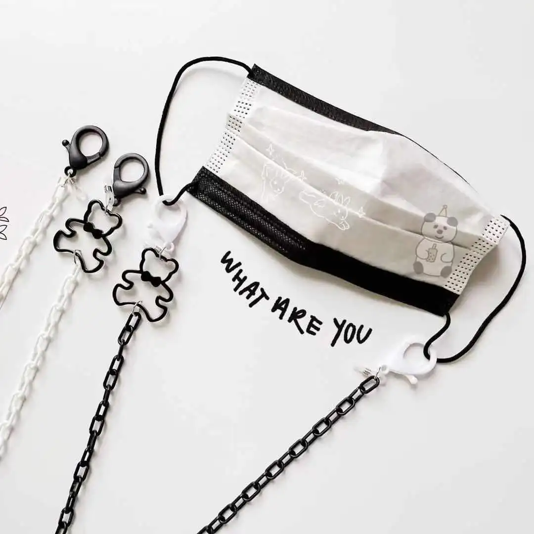 2021 Fashion New creative cartoon bear acrylic lanyard necklace glasses chain mask belt
2021 Fashion New creative cartoon bear acrylic lanyard necklace glasses chain mask belt