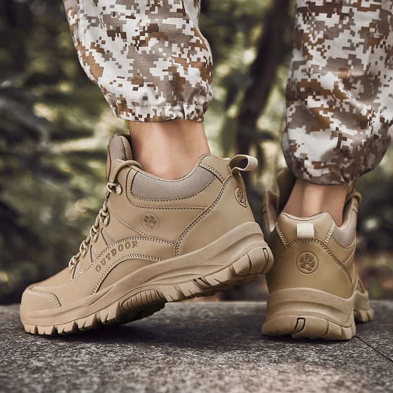 Mans Footwear Cross-border Explosion Models Large Size Outdoor Men Shoes Masculine Boot Botas Zapatos De Hombre Botas Hombre 
Mans Footwear Cross-border Explosion Models Large Size Outdoor Men Shoes Masculine Boot Botas Zapatos De Hombre Botas Hombre