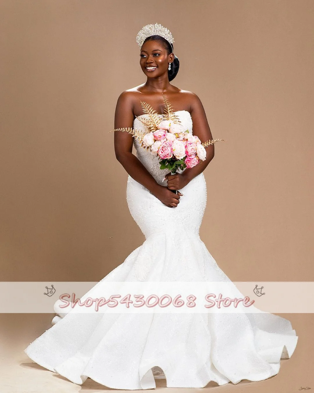 Свадебное платье-Русалка Aso Ebi без рукавов, элегантное Тюлевое платье с открытой спиной, Кружевная аппликация
Свадебное платье-Русалка Aso Ebi без рукавов, элегантное Тюлевое платье с открытой спиной, Кружевная аппликация