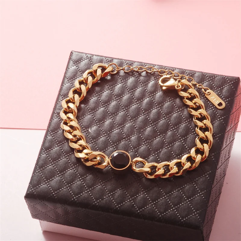 New fashion titanium steel men's and women's punk style bracelet retro niche design high-end unusual women's bracelet wholesale
New fashion titanium steel men's and women's punk style bracelet retro niche design high-end unusual women's bracelet wholesale