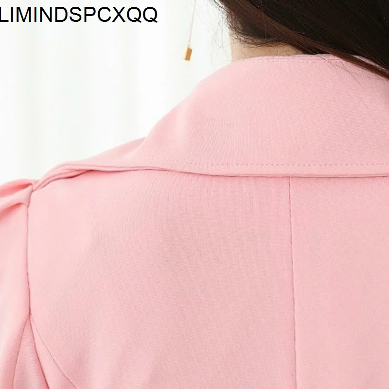 Jacket Korean Clothes Elegant Ruffle Turn Down Collar Trench Coat Women Sash High Waist Autumn Winter Long Sleeve Skirt Female
Jacket Korean Clothes Elegant Ruffle Turn Down Collar Trench Coat Women Sash High Waist Autumn Winter Long Sleeve Skirt Female