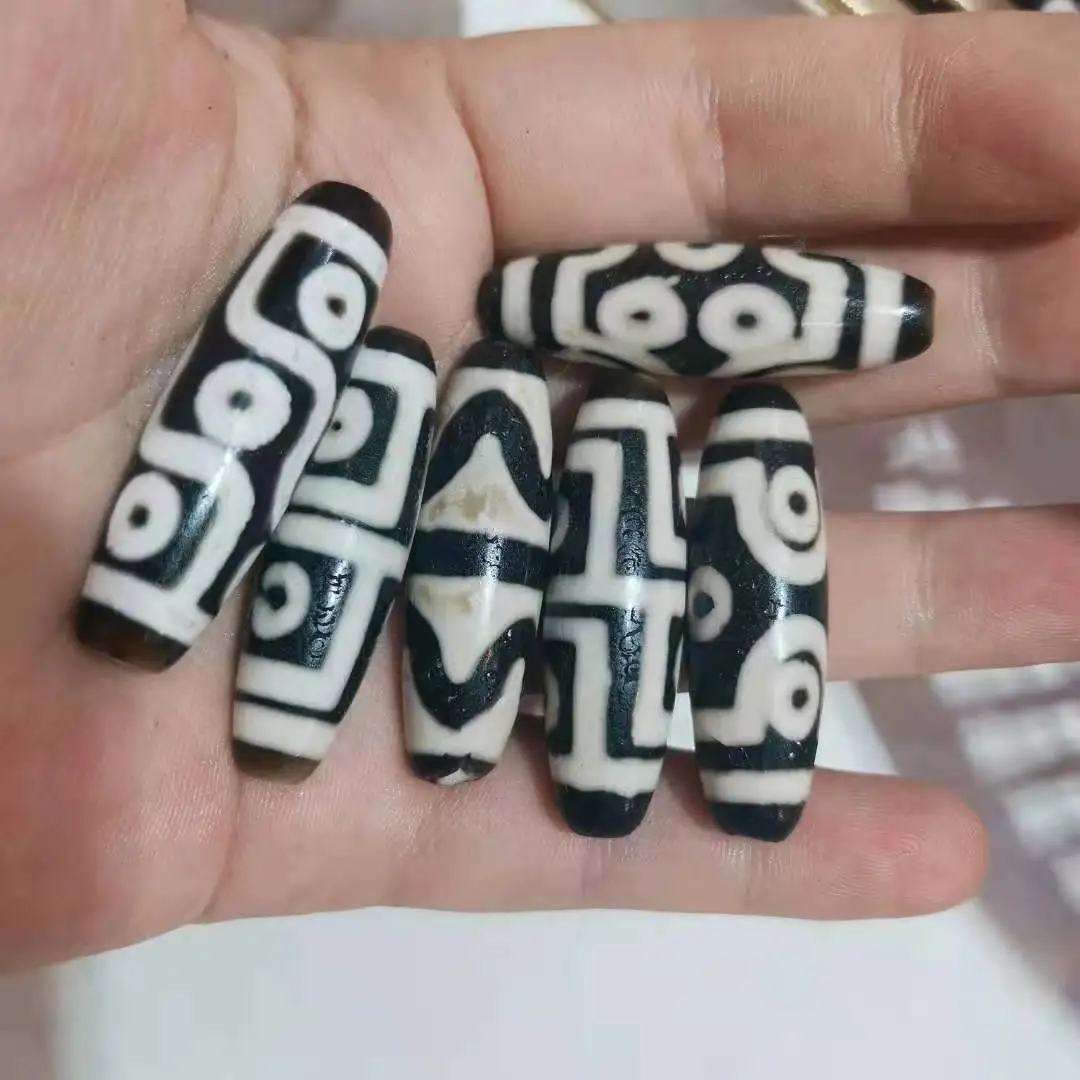 1pcs/lot natural agate two-eye and three-eye dzi Patina Weathered pattern accessories gem jewelry wholesale folk-custom diy
1pcs/lot natural agate two-eye and three-eye dzi Patina Weathered pattern accessories gem jewelry wholesale folk-custom diy
