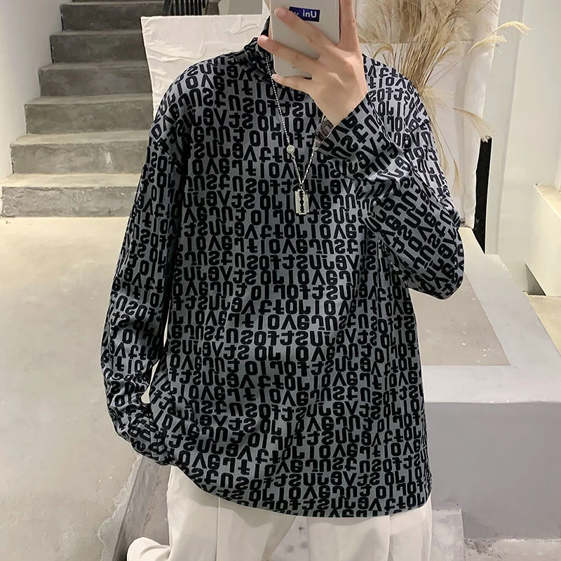 2021 Autumn New Arrivals high collar bottomed English printed men's fashion long sleeve T-shirt net red Free shipping
2021 Autumn New Arrivals high collar bottomed English printed men's fashion long sleeve T-shirt net red Free shipping