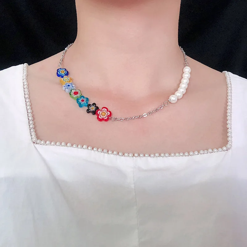 HANGZHI 2021 NEW Korean colored glaze color small flower stitching pearl chain necklace simple fashion jewelry
HANGZHI 2021 NEW Korean colored glaze color small flower stitching pearl chain necklace simple fashion jewelry