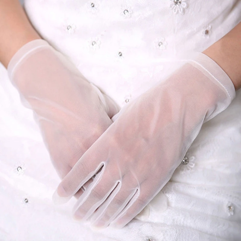 Girl Short Lace Gloves Full Finger Elegant Tulle Gloves Gorgeous Mesh Lace Ornaments Anime Lolita Cosplay Props
Girl Short Lace Gloves Full Finger Elegant Tulle Gloves Gorgeous Mesh Lace Ornaments Anime Lolita Cosplay Props
