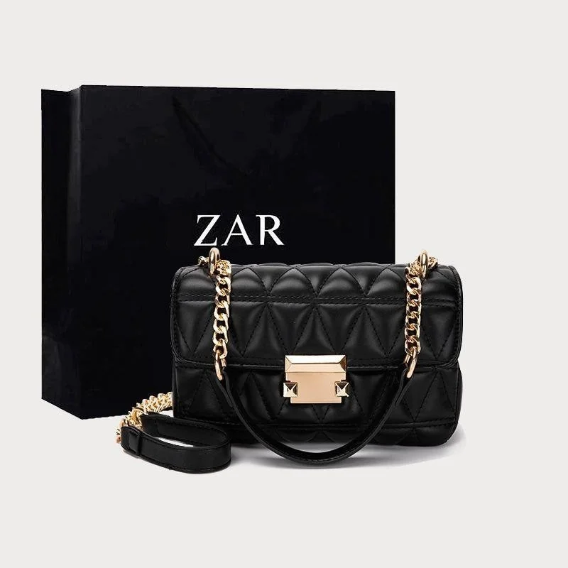 Luxury Messenger Bag Designer Fashion Diamond-shaped Small Square Bag Women's Shoulder Bag Chain Handbag Flip Bag Metal Buckle
Luxury Messenger Bag Designer Fashion Diamond-shaped Small Square Bag Women's Shoulder Bag Chain Handbag Flip Bag Metal Buckle