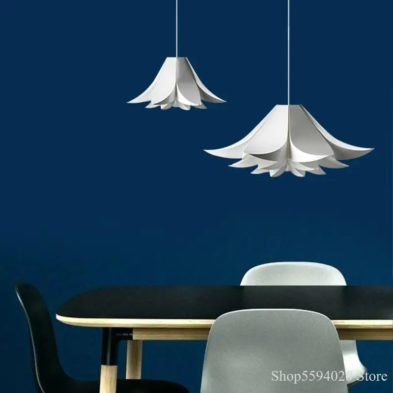 Creative Lily Bedroom Pendant Lamp Danish Designer Chandelier Lighting Ins Modern Simple Living Room Pine White Led Pendant
Creative Lily Bedroom Pendant Lamp Danish Designer Chandelier Lighting Ins Modern Simple Living Room Pine White Led Pendant