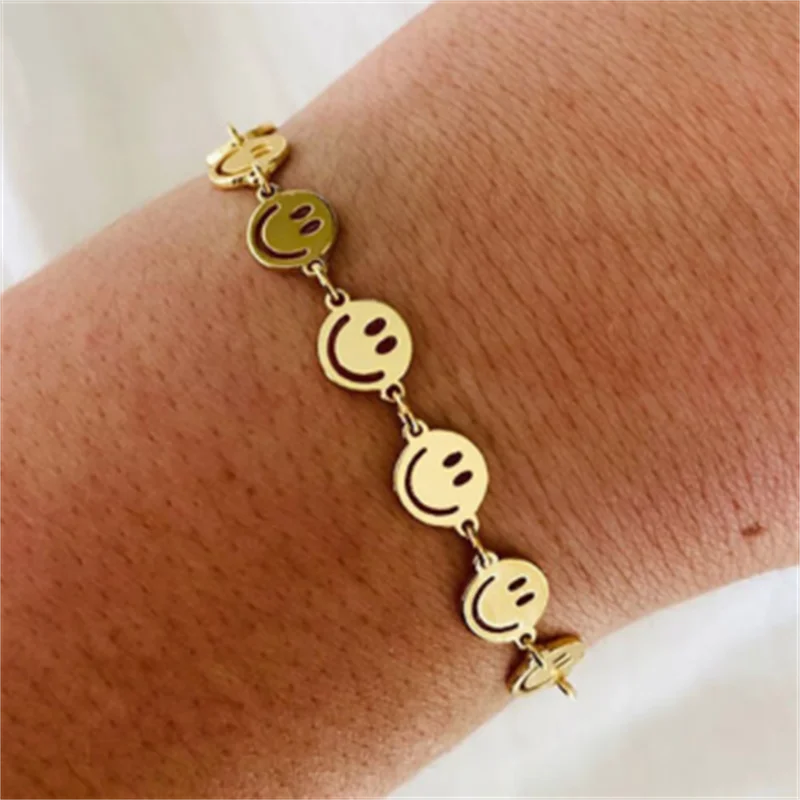 New Ins Creative Smiley Face Bracelet Simple Multiple Smiley Bracelets For Women Girls Fashion Jewelry Gift Wholesale
New Ins Creative Smiley Face Bracelet Simple Multiple Smiley Bracelets For Women Girls Fashion Jewelry Gift Wholesale