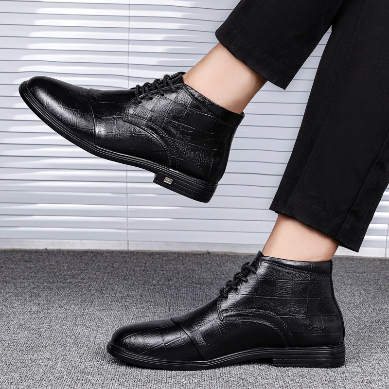 Super Quality Men Winter Boots Men Bussiness Plush Warm Non-Slip Ankle Snow Boots Waterproof Ourdoor Autumn Shoes Men
Super Quality Men Winter Boots Men Bussiness Plush Warm Non-Slip Ankle Snow Boots Waterproof Ourdoor Autumn Shoes Men