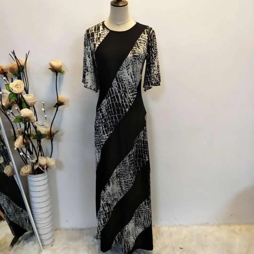Ramadan Turkey India Muslim Dress Embroidered Abaya Duabi Arabic Vestidos Moroccon Kaftan Islamic Clothing jilbab Gown Robe 2021
Ramadan Turkey India Muslim Dress Embroidered Abaya Duabi Arabic Vestidos Moroccon Kaftan Islamic Clothing jilbab Gown Robe 2021
