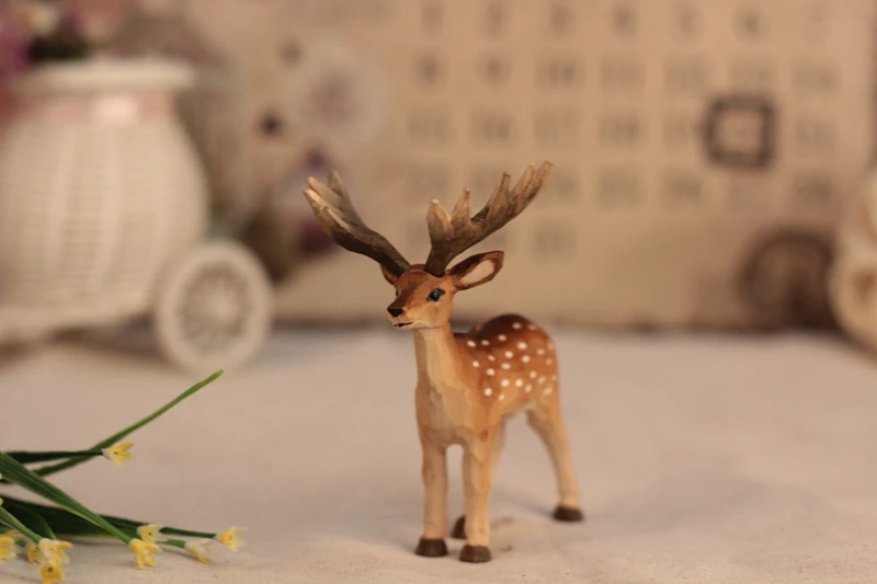 forest is a kind of handmade solid wood carvings for deer's furnishings home decoration accessories modern
forest is a kind of handmade solid wood carvings for deer's furnishings home decoration accessories modern
