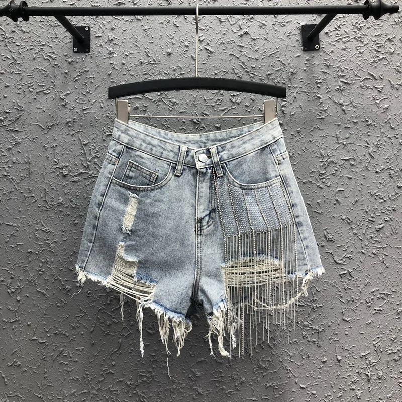 Beading Diamond Chain Tassel Hole Women Denim Shorts 2021 New Summer Fashion All-match High Waist Wide Leg Hot Shorts Casual
Beading Diamond Chain Tassel Hole Women Denim Shorts 2021 New Summer Fashion All-match High Waist Wide Leg Hot Shorts Casual