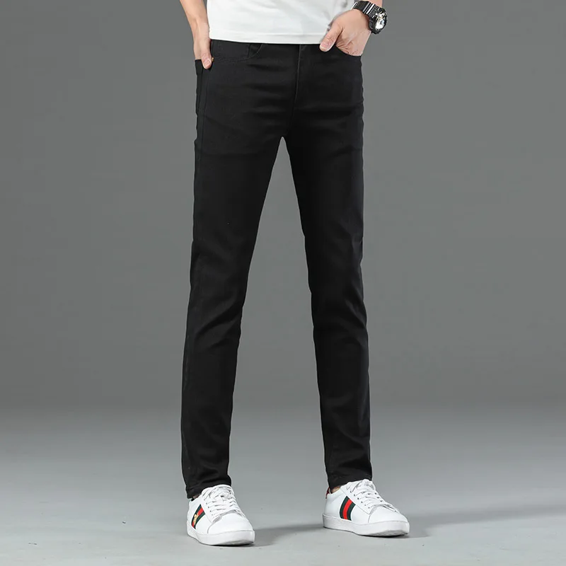 2021 new men's slim Leggings Korean fashion casual personality versatile jeans pants
2021 new men's slim Leggings Korean fashion casual personality versatile jeans pants