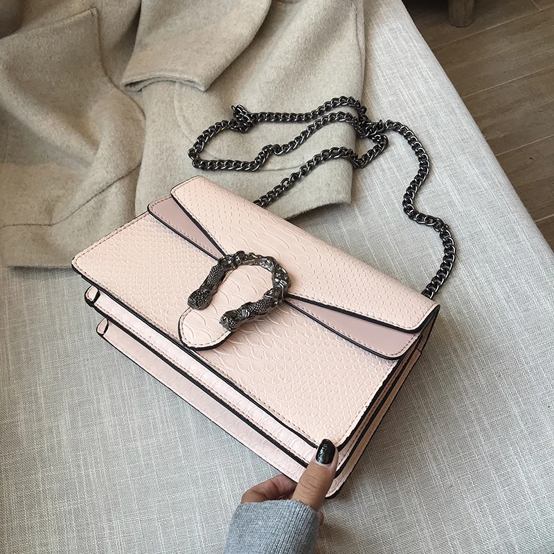 Female Crossbody Bags PU Leather Famous Brand Luxury Handbag Designer Luxury female bag Ladies Shoulder Bag
Female Crossbody Bags PU Leather Famous Brand Luxury Handbag Designer Luxury female bag Ladies Shoulder Bag
