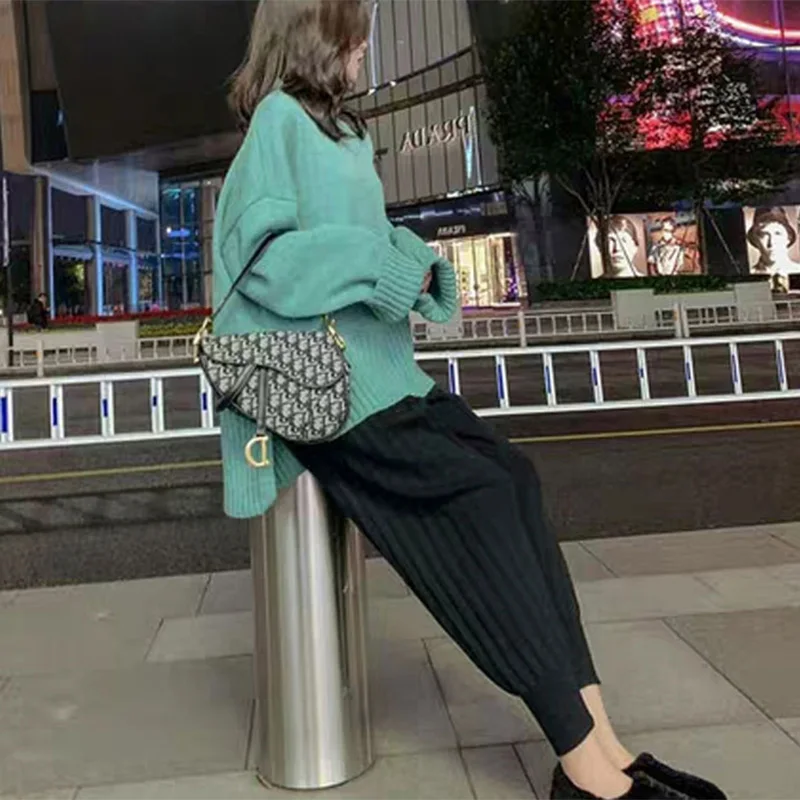 Women Large Plus Size sports suit Kintted Sweater tracksuit pants two piece set Autumn Winter Warm Top And Pant Big Matching Set
Women Large Plus Size sports suit Kintted Sweater tracksuit pants two piece set Autumn Winter Warm Top And Pant Big Matching Set