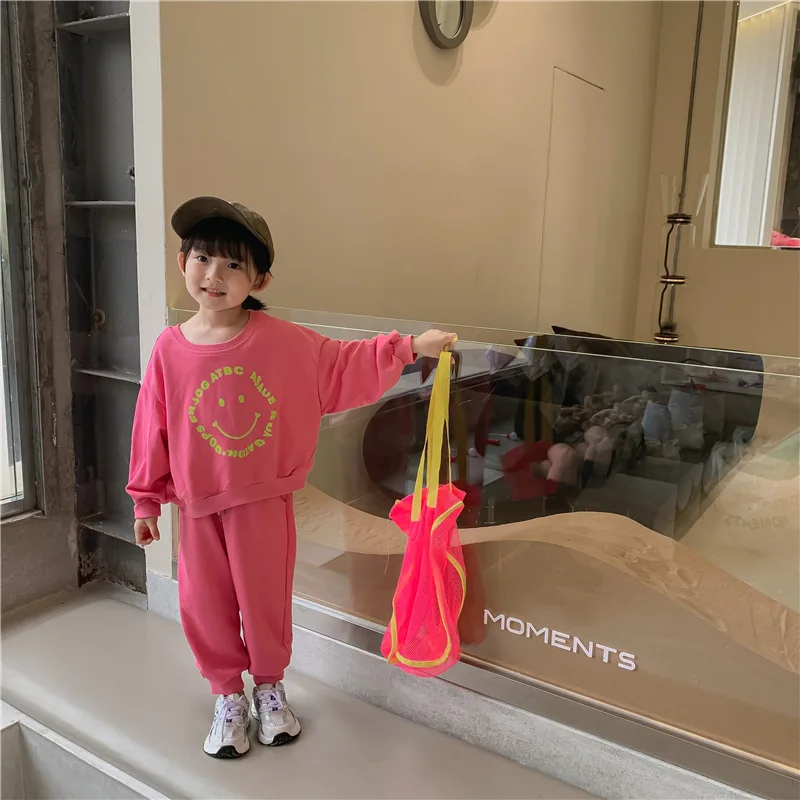 Girls Suits Sweatshirts +Pants 2Pcs/Sets 2021 Loose Thicken Winter Autumn Warm Kids Toddler Kids Cotton Sport Sets Formal Childr
Girls Suits Sweatshirts +Pants 2Pcs/Sets 2021 Loose Thicken Winter Autumn Warm Kids Toddler Kids Cotton Sport Sets Formal Childr