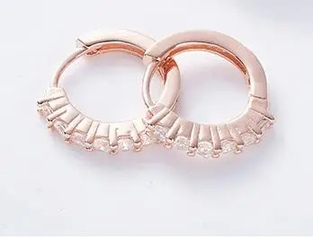 UXN125 925 серебряные свадебные серьги для женщин имитация ювелирных изделий Обручальные серьги аксессуары
UXN125 925 серебряные свадебные серьги для женщин имитация ювелирных изделий Обручальные серьги аксессуары