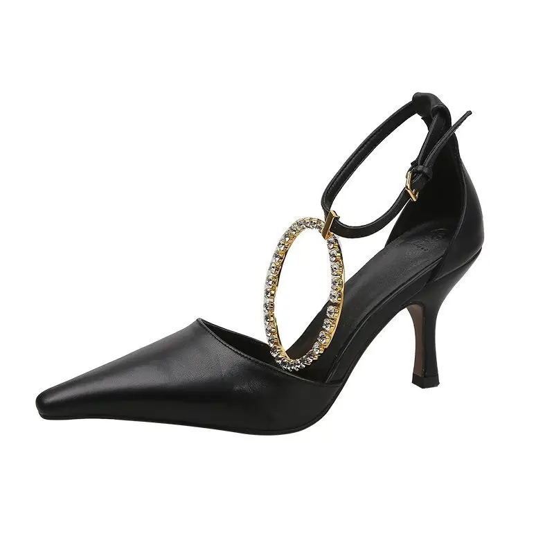 Button sandals 2021 new summer fashion sexy Rhinestone temperament pointed thin heel white sandals
Button sandals 2021 new summer fashion sexy Rhinestone temperament pointed thin heel white sandals