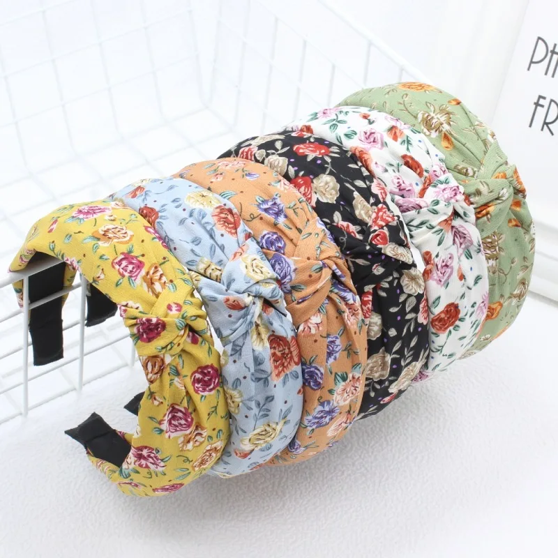 Korean Style New Simple Headband for Women Girls Printed Fabric Broad-brimmed Cross Knotted Hairbands Fashion Hair Accessories
Korean Style New Simple Headband for Women Girls Printed Fabric Broad-brimmed Cross Knotted Hairbands Fashion Hair Accessories