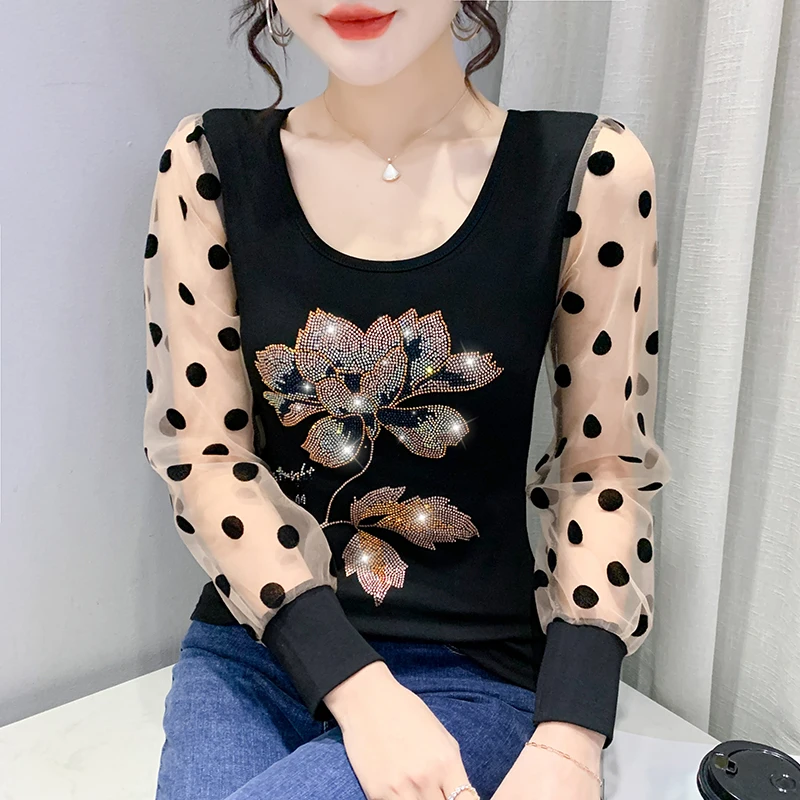 New 2022 Spring Women Tops Fashion Casual O-Neck Polka Dot Lace Long Sleeve Mesh T-Shirt Diamond Patchwork Female Blusas
New 2022 Spring Women Tops Fashion Casual O-Neck Polka Dot Lace Long Sleeve Mesh T-Shirt Diamond Patchwork Female Blusas