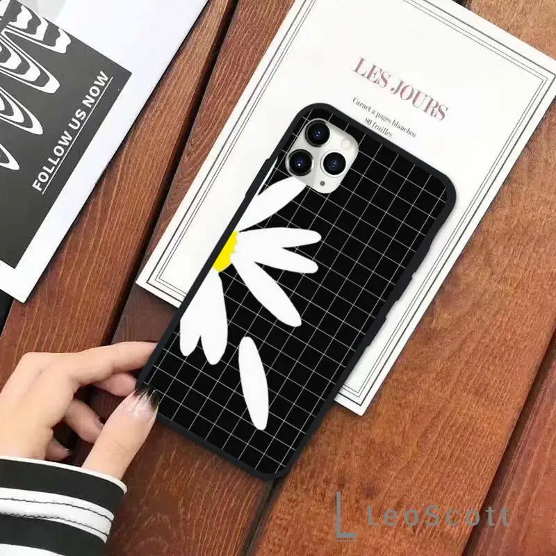 Daisy flower creativity grid design Phone Cases for iPhone 11 12 pro XS MAX 8 7 6 6S Plus X 5S SE 2020 XR Soft silicone
Daisy flower creativity grid design Phone Cases for iPhone 11 12 pro XS MAX 8 7 6 6S Plus X 5S SE 2020 XR Soft silicone