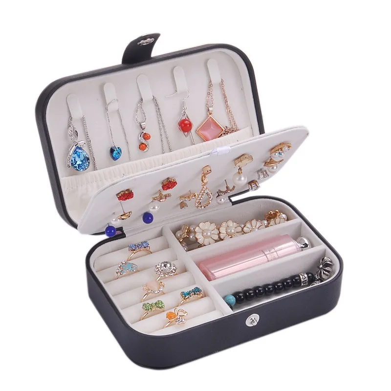 Korean Style Fresh And Simple Girl Earrings Plate Jewelry Box Protable Leather Earrings Ring Multi-function Jewelry Storage Box
Korean Style Fresh And Simple Girl Earrings Plate Jewelry Box Protable Leather Earrings Ring Multi-function Jewelry Storage Box