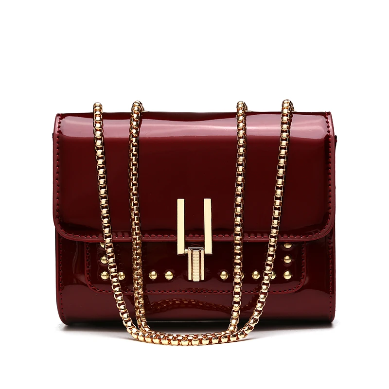 Rivet Red Gold Chain Brand Designer PU Leather Crossbody Bags For Women Simple Fashion Shoulder Bag Lady Luxury Small Handbags
Rivet Red Gold Chain Brand Designer PU Leather Crossbody Bags For Women Simple Fashion Shoulder Bag Lady Luxury Small Handbags