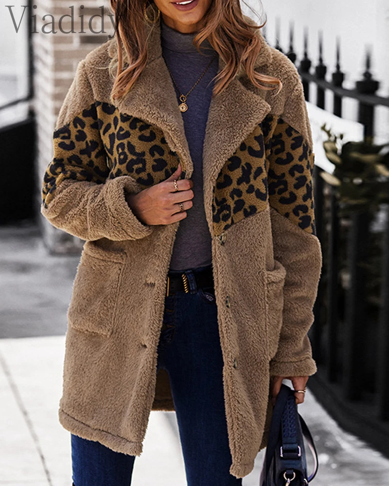 Women Casual Long Sleeve Turn Down Collar Leopard Print Pockets Design Warm Furry Coat
Women Casual Long Sleeve Turn Down Collar Leopard Print Pockets Design Warm Furry Coat