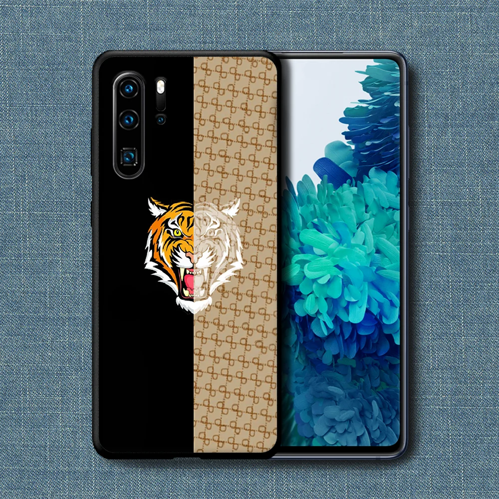 Fashion Brand Doraemon Bee Phone Case For Huawei P Mate Smart 10 20 30 40 Lite Z 2019 Pro black Cell Fashion Bumper Painting
Fashion Brand Doraemon Bee Phone Case For Huawei P Mate Smart 10 20 30 40 Lite Z 2019 Pro black Cell Fashion Bumper Painting
